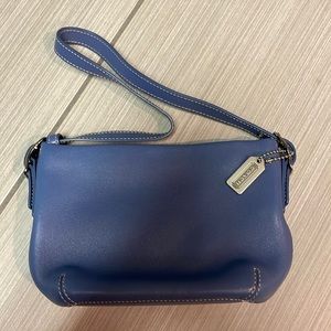 Coach leather small purse, brand new